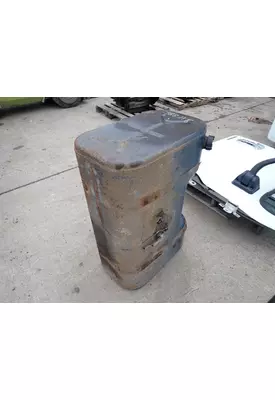 INTERNATIONAL 4900 Fuel Tank