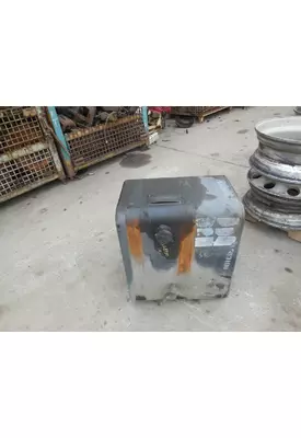 INTERNATIONAL 4900 Fuel Tank