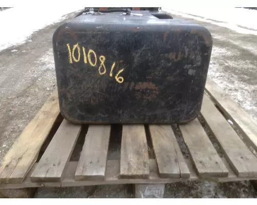 INTERNATIONAL 4900 Fuel Tank