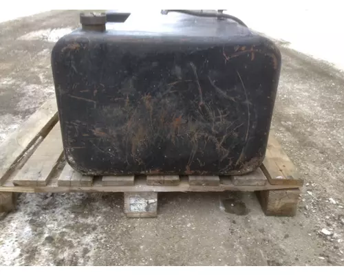 INTERNATIONAL 4900 Fuel Tank