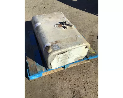 INTERNATIONAL 4900 Fuel Tank