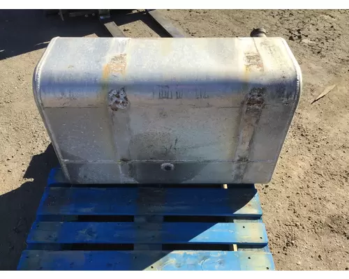 INTERNATIONAL 4900 Fuel Tank