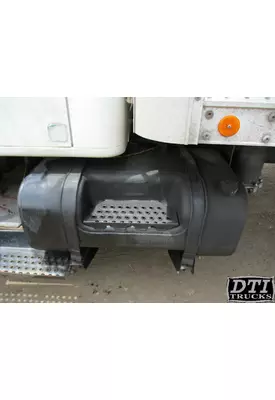 INTERNATIONAL 4900 Fuel Tank