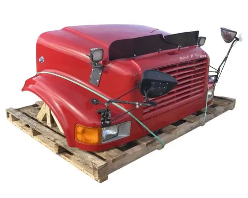 INTERNATIONAL 4900 Hood