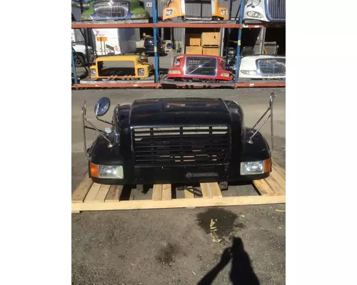 INTERNATIONAL 4900 Hood