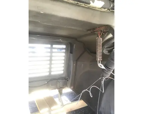 INTERNATIONAL 4900 Hood