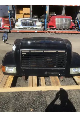 INTERNATIONAL 4900 Hood