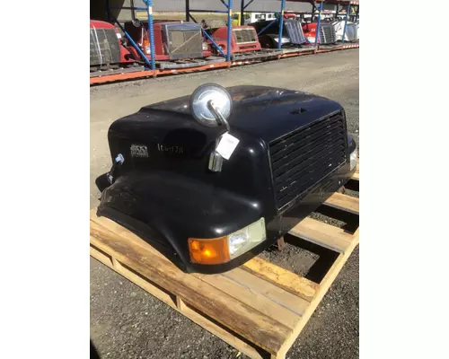 INTERNATIONAL 4900 Hood