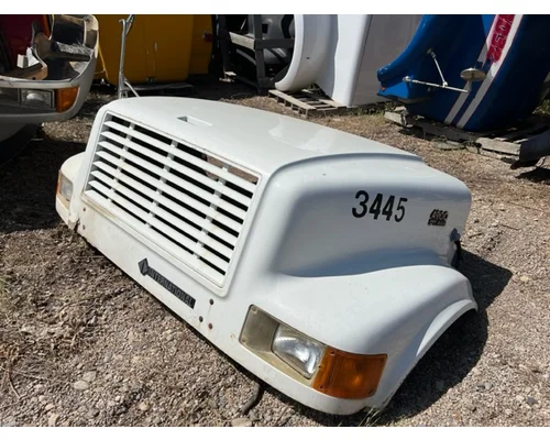 INTERNATIONAL 4900 Hood