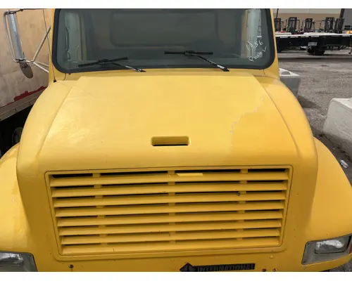 INTERNATIONAL 4900 Hood