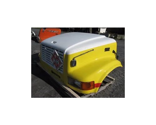 INTERNATIONAL 4900 Hood