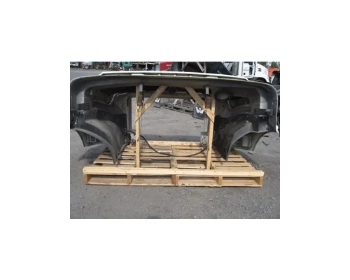 INTERNATIONAL 4900 Hood