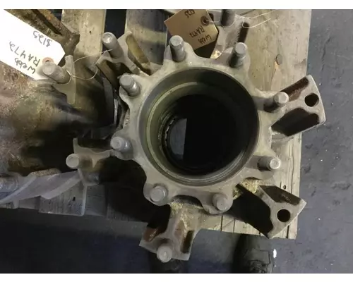 INTERNATIONAL 4900 Hub