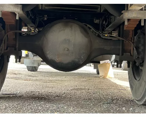 INTERNATIONAL 4900 Hub