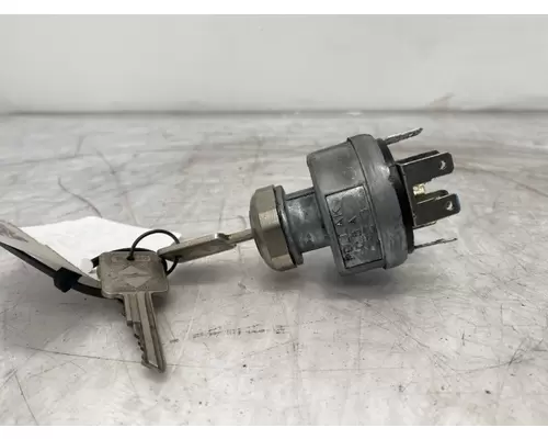 INTERNATIONAL 4900 Ignition Switch