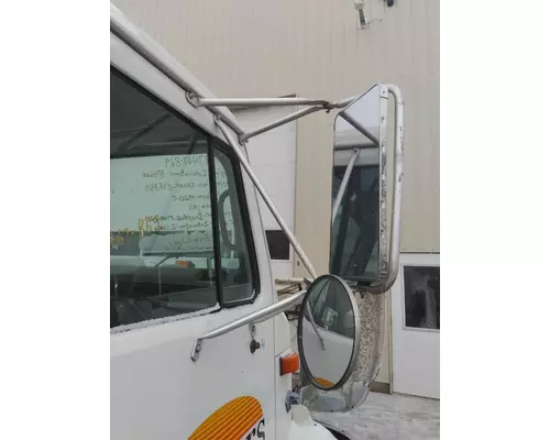 INTERNATIONAL 4900 MIRROR ASSEMBLY CABDOOR