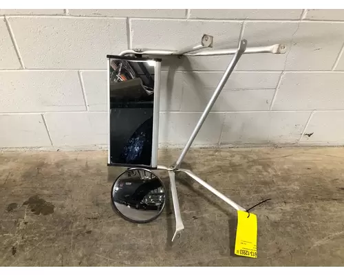 INTERNATIONAL 4900 Mirror (Side View)