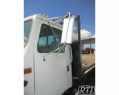 INTERNATIONAL 4900 Mirror (Side View)