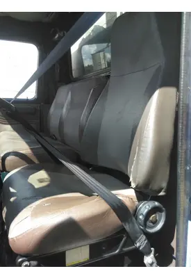 INTERNATIONAL 4900 SEAT, FRONT