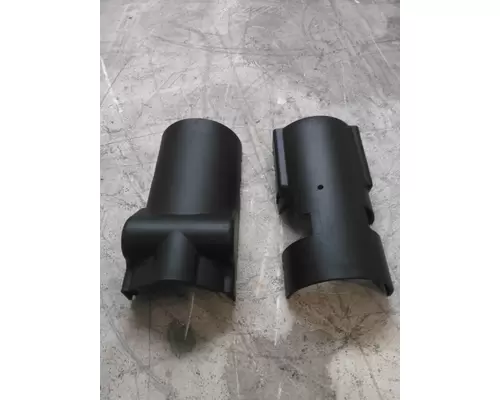 INTERNATIONAL 4900 STEERING & SUSPENSION