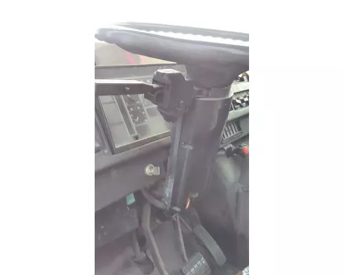 INTERNATIONAL 4900 STEERING COLUMN