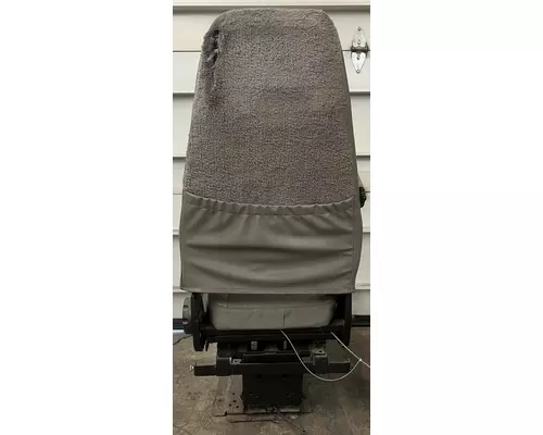 INTERNATIONAL 4900 Seat, Front