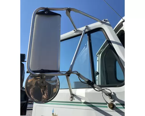 INTERNATIONAL 4900 Side View Mirror