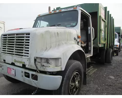 INTERNATIONAL 4900 Truck For Sale