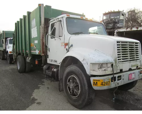 INTERNATIONAL 4900 Truck For Sale