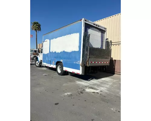 INTERNATIONAL 4900 Vehicle For Sale