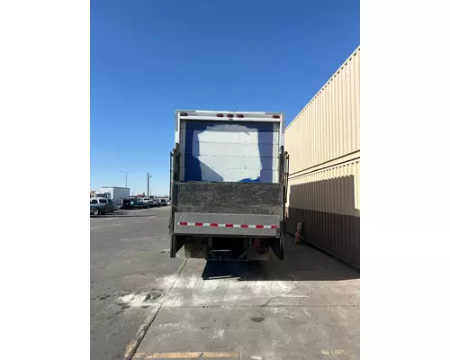 INTERNATIONAL 4900 Vehicle For Sale