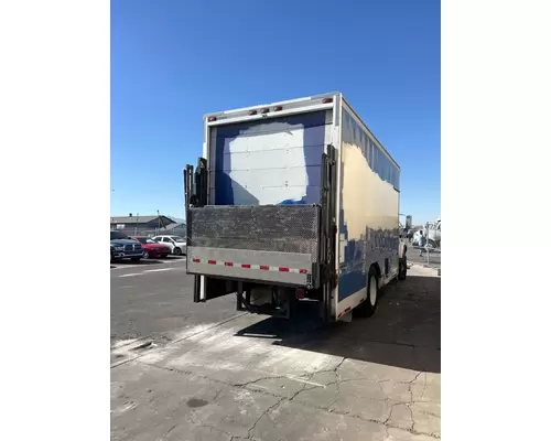 INTERNATIONAL 4900 Vehicle For Sale