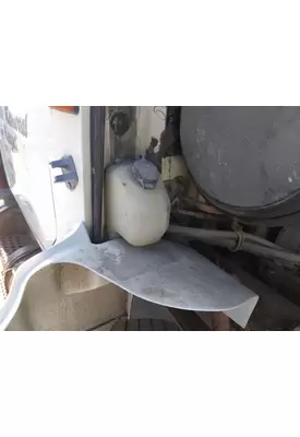 INTERNATIONAL 4900 WINDSHIELD WASHER RESERVOIR