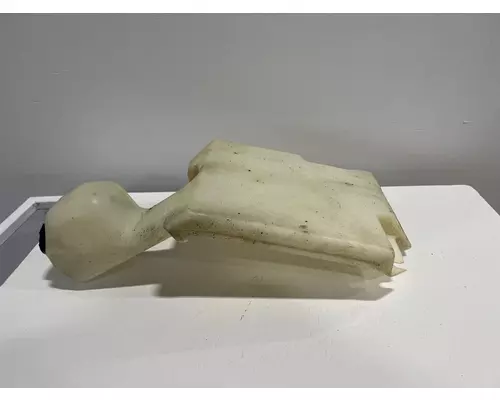 INTERNATIONAL 4900 Windshield Washer Reservoir