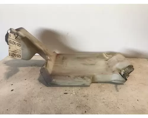 INTERNATIONAL 4900 Windshield Washer Reservoir