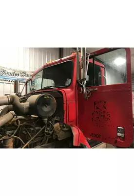 INTERNATIONAL 5000 Cab Assembly