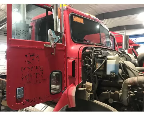 INTERNATIONAL 5000 Cab Assembly