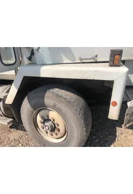 INTERNATIONAL 5000 Fender