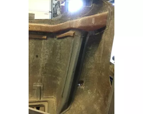 INTERNATIONAL 5000 HOOD ASSEMBLY