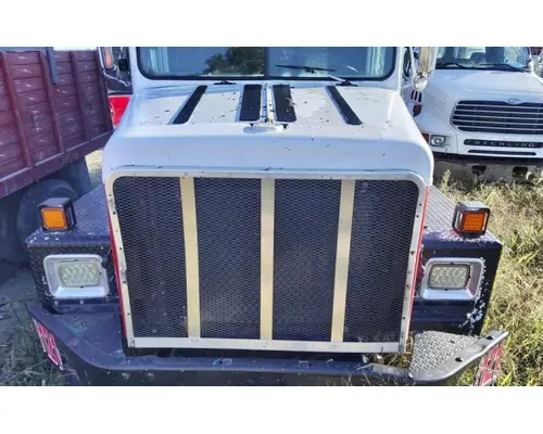 INTERNATIONAL 5000 Hood Hinge