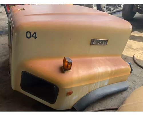 INTERNATIONAL 5000 Hood