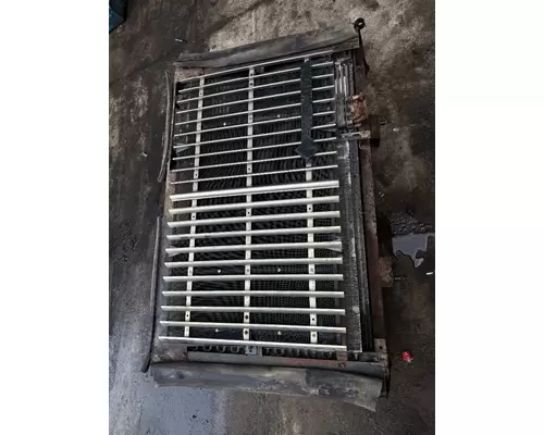 INTERNATIONAL 5000 Radiator