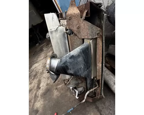 INTERNATIONAL 5000 Radiator