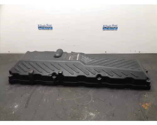 INTERNATIONAL 530 Engine Valve Cover