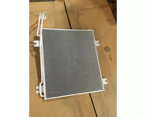INTERNATIONAL 5500I Air Conditioner Condenser