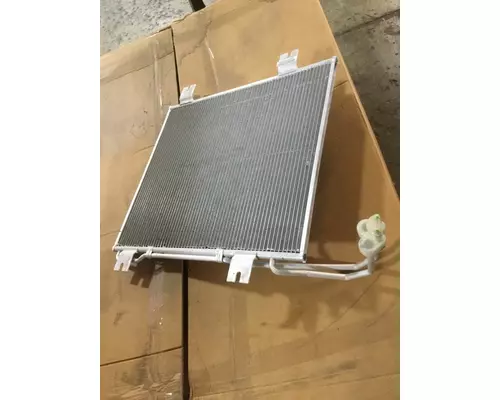 INTERNATIONAL 5500I Air Conditioner Condenser