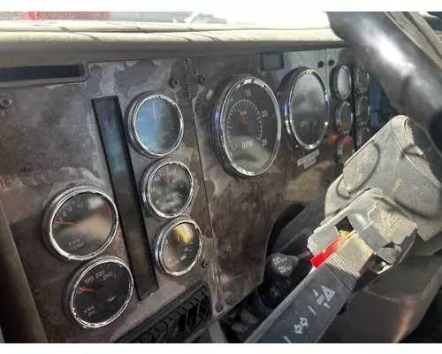 INTERNATIONAL 5500I Instrument Cluster
