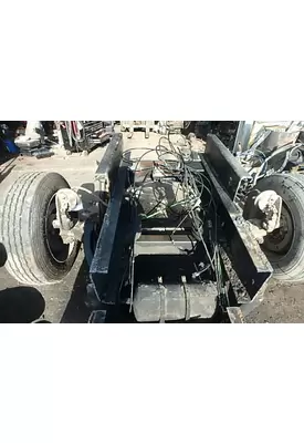 INTERNATIONAL 5500I Tag Axle
