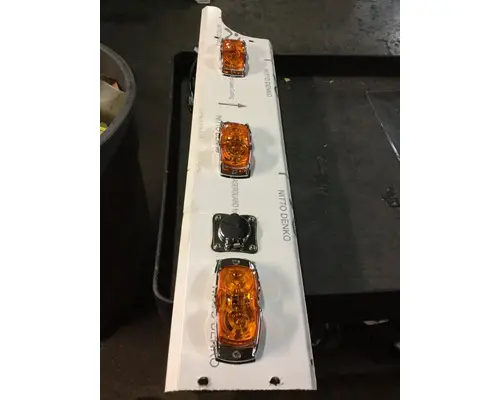 INTERNATIONAL 5500i Side Fairing