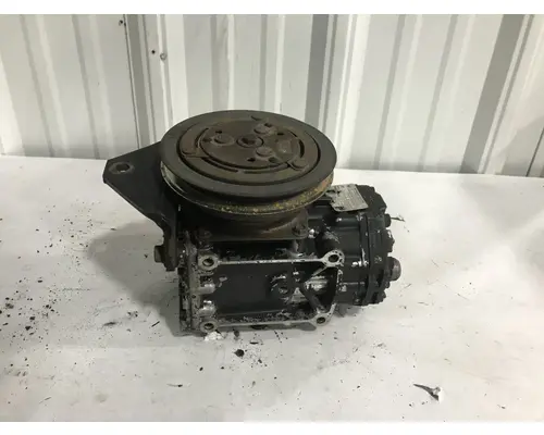 INTERNATIONAL 5600I Air Conditioner Compressor
